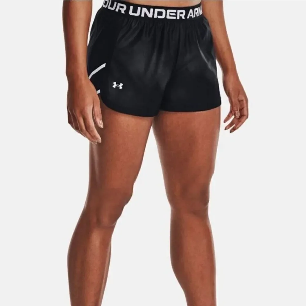 Under Armour 2.0 Black Athletic Shorts Moisture-Wicking Performance -H